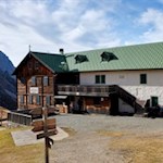 Um 1900 zählte die Schlüterhütte zu den modernsten Berghütten der Dolomiten