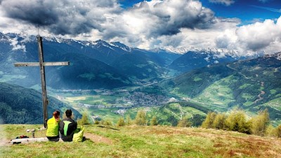 In trauter Zweisamkeit auf dem friedvollen Saun