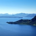La Rocca offre una vista pittoresca su Punta San Vigilio e sul Lago di Garda meridionale.