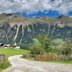 Die Wanderung auf den Mareiter Stein beginnt und endet in Entholz