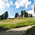 Sanft steigt der Weg zur Juac Hütte an