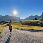 Nel bagliore del mite sole autunnale torniamo a Planac