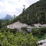 Serpentine an Serpentine windet sich die alte Militärstraße auf den Monte Piana