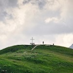 Lo Störes decorato a croce