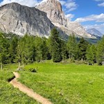 Sanfter Anstieg zum Limides See