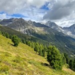 Bereits während des Anstiegs auf den Rammelstein öffnen sich schöne Ausblicke