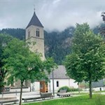 Die Wanderung zur Burg Sprechenstein beginnt in Wiesen