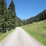 Auf sanften Wegen durch das Karbachtal