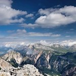 Nicht von ungefähr zählt der Col Bechei zu den aussichtsreichsten Gipfeln der Gadertaler Dolomiten...