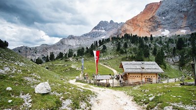 Rossalm mit der Kleinen Gaisl im Hintergrund