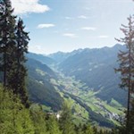 Blick ins langgezogene Ahrntal