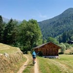 Auch einzelne Radfahrer sind auf dem Pfunderer Talweg anzutreffen