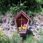 Flurkreuz am Wegesrand