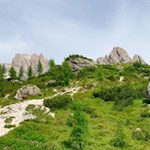 Die Bertihütte in den Sextner Dolomiten ist ein beliebtes Ausflugsziel