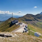 Vom Penser Joch steigt der Weg auf den Gänsekragen an