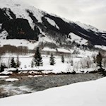 Der Winterwanderweg führt den Ridnaunbach entlang