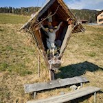 Flurkreuz auf dem Panoramaweg Feldthurns