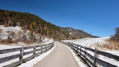 Von Lengstein folgen wir zunächst der Straße
