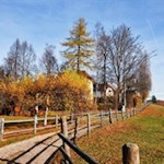 Die-Rittner-Sommerresidenzen-scheinen-aus-der-Zeit-gefallen-zu-sein