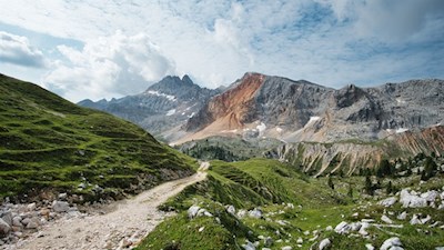 Blick auf die klaffende Wunde der Kleinen Gaisl nach dem Felssturz im Jahr 2016