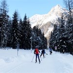 Auch bei Skitourengehern erfreut sich das Gebiet um den Antholzer See großer Beliebtheit