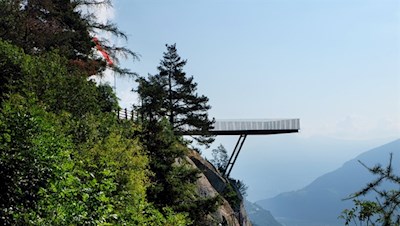 Aussichtsplattform am Naturnser Sonnenberg