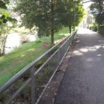 An der Eisackpromenade in Klausen