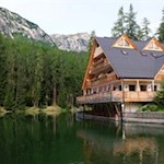 Der lauschige Sompuntsee lädt zum Innehalten und Verweilen ein