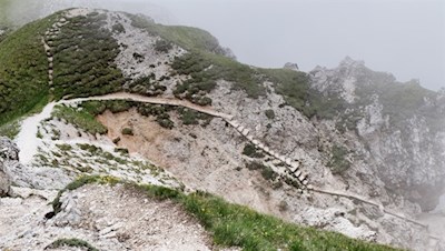 Westseitiger Abstieg vom Piz da Peres