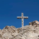 Gipfelkreuz der aussichtsreichen Großen Cirspitze