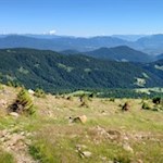 Bereits der Anstieg auf den Kornigl öffnet schöne Ausblicke