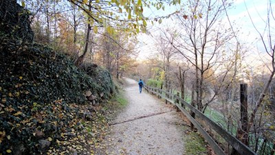 Der Panoramaweg zur Haselburg ist bei Einheimischen wie Touristen beliebt