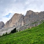 Am Fuße des sagenumwobenen Rosengarten