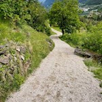 Sanft windet sich der Weg nach St. Hippolyt