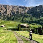 Vor uns liegt die Gstatsch Schwaige