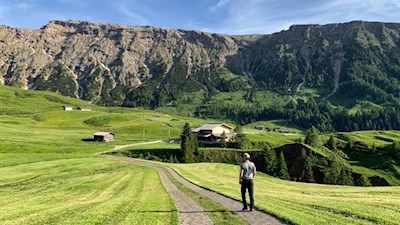 Vor uns liegt die Gstatsch Schwaige