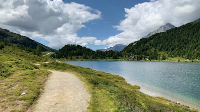 Wer die Wanderung ausdehnen möchte, kann beispielsweise den Obersee umrunden
