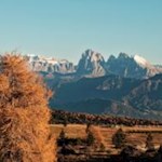 Blick auf den Sellastock, den Lang- und Plattkofel