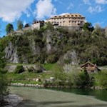 Die Sonnenburg am Zusammenfluss von Gaderbach und Rienz