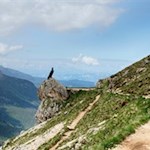 Der Bronzeadler erinnert an Theodor Christomannos