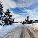 Die Winterwanderung zur Sanon Hütte beginnt in Compatsch