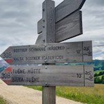 Abzweigung zur Tuene Hütte und zur Gostner Schwaige