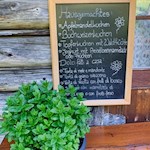 In der Schafstallhütte verheißen hausgemachte Nachspeisen süße Momente 