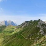 Auf dem Weg auf den Peitler erschließen sich malerische Ausblicke