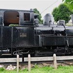 In St. Ulrich erinnert noch heute eine historische Dampflokomotive an die Grödner Bahn