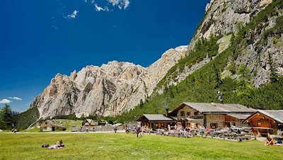 Particolarmente apprezzata dai buongustai: la rustica Capanna Scotoni