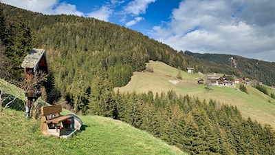 Aussichtsbank am Aferer Panoramaweg