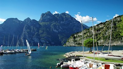 Am Ostufer des nördlichen Gardasees