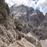 Der Anstieg auf die Sextner Rotwand setzt Trittsicherheit und Schwindelfreiheit voraus