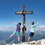 Am Gipfelkreuz der Weißspitze